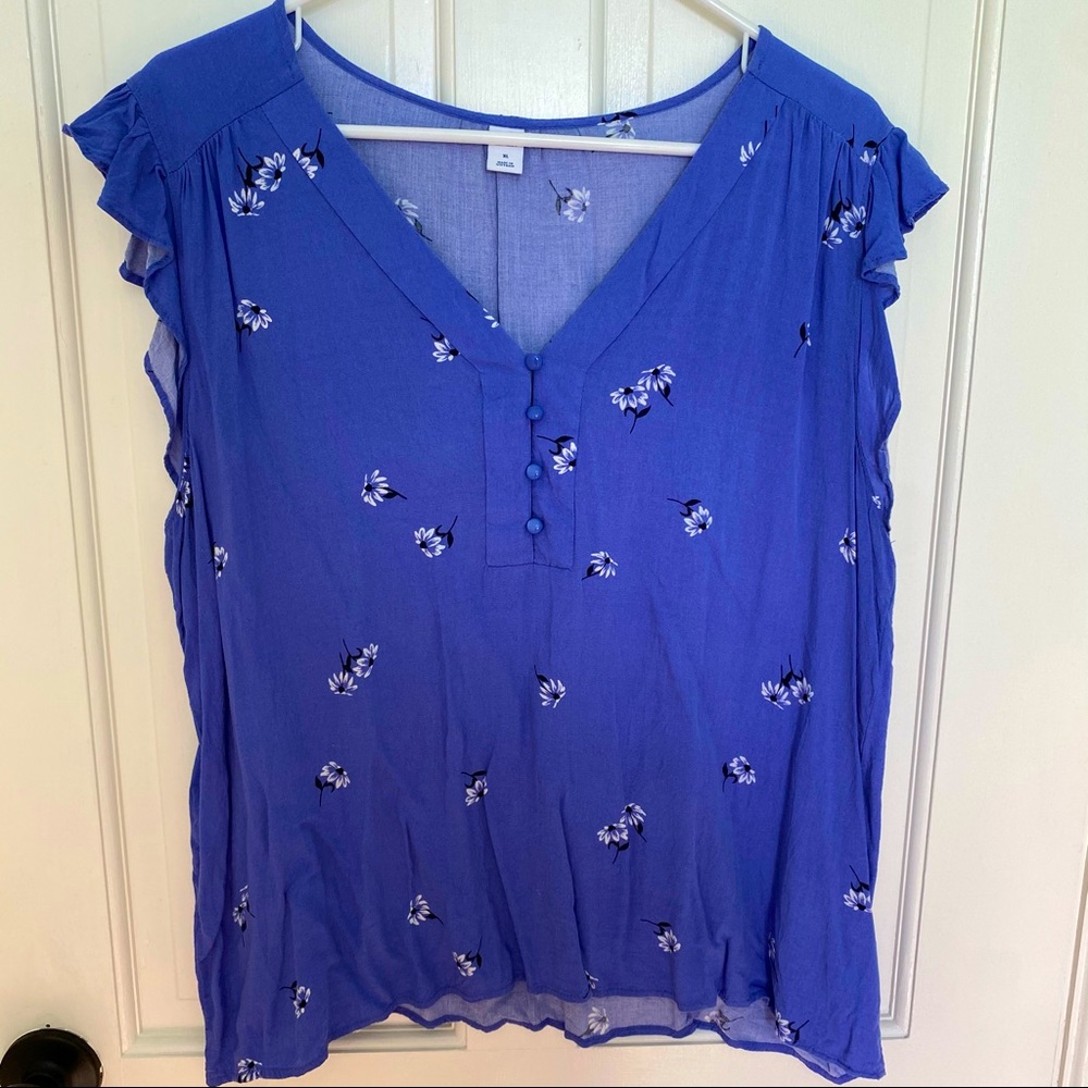 💲SOLD💲Old Navy Floral Sleeveless Blouse | XL